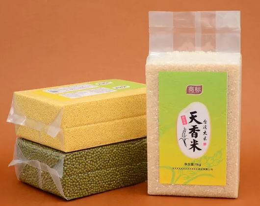 五斤（2.5kg）大米真空包裝袋的常規尺寸